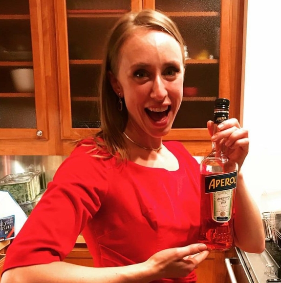 Meet your Posher, Jillian - Picture 1 of 1